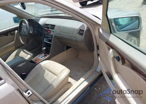 1997 Mercedes-Benz C 230 from USA, damaged, VIN WDBHA23E8VF615210